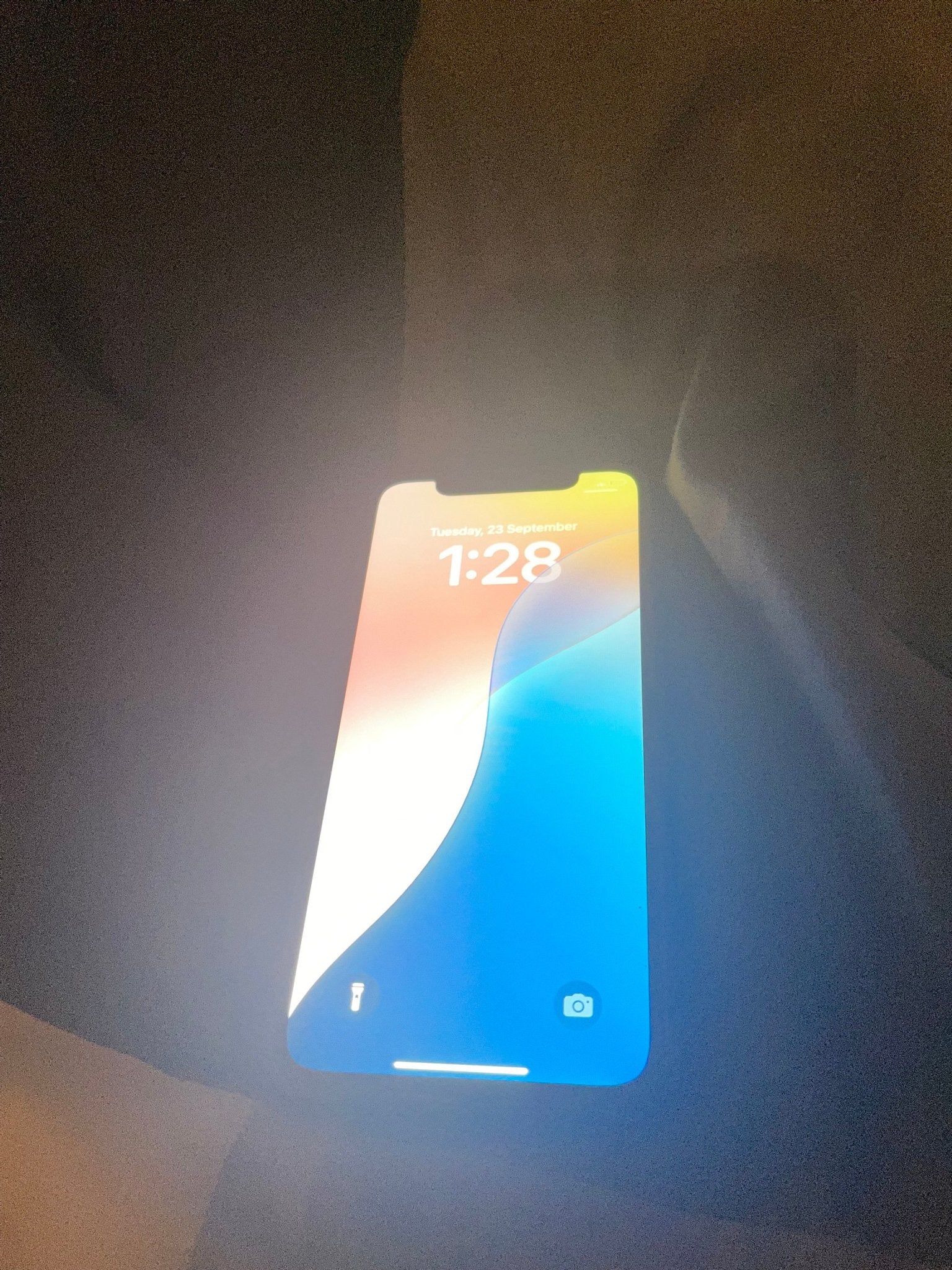 iPhone XR nyrenoverad 64GB